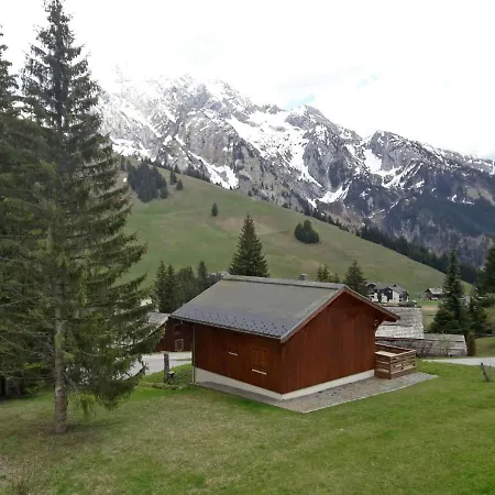 Combes Blanche 1 & 2-7 La Charmette